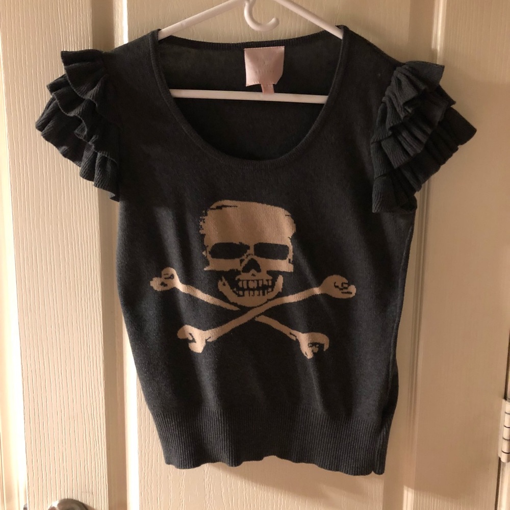 Skull top